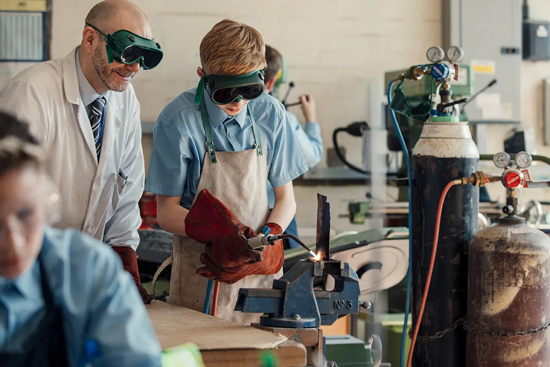 Everything you need to know about the Extreme Trades Makeover: Future Welders competition