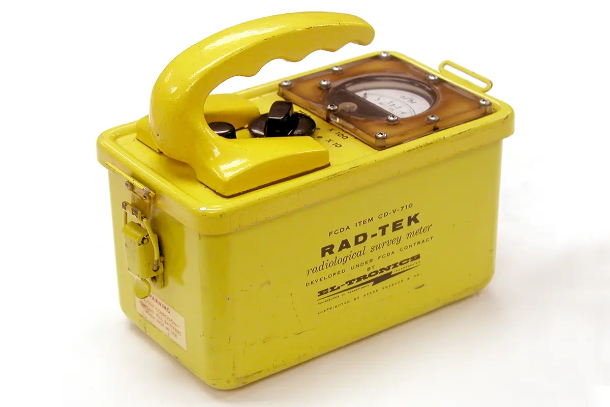 Gilbert U-239 Geiger Counter